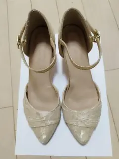 パンプス サンダル　ドーリードール　結婚式