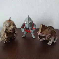 シカルナ工房　CUBE　ウルトラマン 怪獣 ソフビ 3体セット シカルナ工房 CUBE ウルトラマン 怪獣 ソフビ 3体セット - メルカリ
