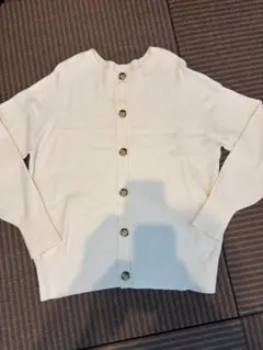 プラステ　リバーシブル　アイボリー ボタン付き 長袖カーディガン