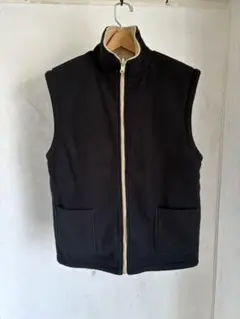 フリース ジップアップ ベスト 黒/ベージュ　リバーシブル
