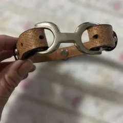 レザー調整可能犬用首輪 金属バックル付き