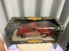 ERTL American Muscle シボレー 3100 カメオ ピック赤