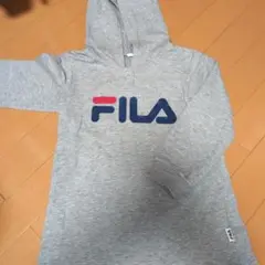 FILA フード付きパーカー グレー 120