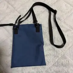 【無印良品】　ネイビー サコッシュ ショルダーポーチのサムネイル