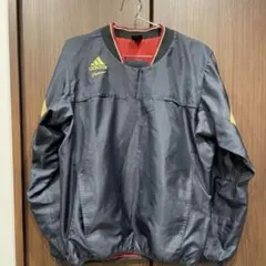 adidasウィンドブレーカーMサイズ
