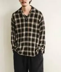 2025年最新】comoli レーヨンチェックの人気アイテム - メルカリ