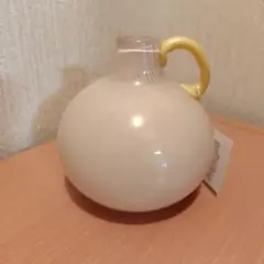 studio CLIP　パステルガラスベース　ベージュ　花器　花瓶のサムネイル