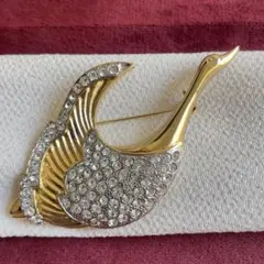 【31】白鳥ブローチ　ゴールドトーン　ラインストーン　ヴィンテージ