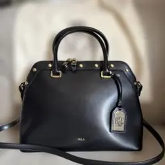 美品　ブラックレザーショルダーバッグ RLL