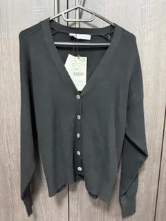 新品未使用‪‪❤︎‬ZARA ビジューボタン　ニットカーディガンＳ