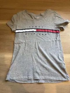 TOMMY HILFIGER トミーヒルフィガー 半袖Tシャツ グレー XS