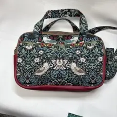 ウィリアムモリスの ボストンバッグ