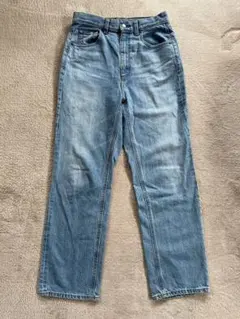 GUジーユー ハイライズストレートジーンズ Mサイズ