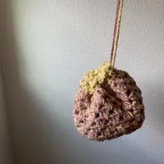 丸い巾着袋　ハンドメイド　ポーチ　編み物　ピンク　黄色　巾着バッグ