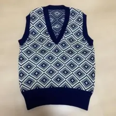 ハンドメイド　機械編み　ネイビーとホワイト　幾何学模様　ニットベスト　毛
