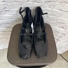 【新品】ZARA スパンコール パンプス ブラック 39(D-12)のサムネイル