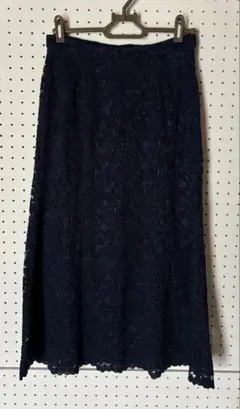 ユニクロ レーススカート ネイビー M 膝丈 上品 フレア 美品