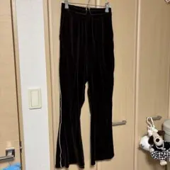 ダークブラウン ベルベット フレアパンツ