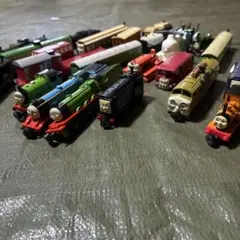 トーマス 鉄道玩具セット 多色