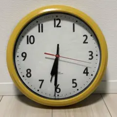 壁掛け時計　黄色　28センチほど　電波時計