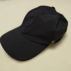 lululemon ブラックキャップ O/S 56cmレディース