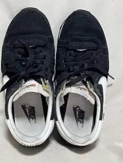 Item thumbnail for item eeeb0d95-6dcc-4229-ad4b-ef131b07f018