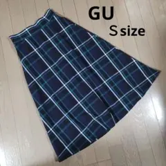 GU　フレアスカート　チェック柄