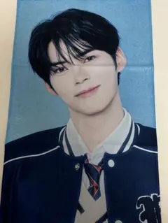 Item thumbnail for item 85a4a5cd-3e2b-4f8c-880b-adeed2a60c09