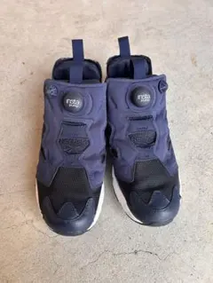 Reebok Insta Pump Fury ネイビー