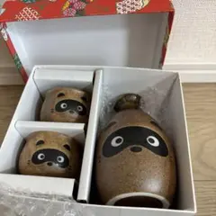 たぬきの徳利とおちょこセット - メルカリ