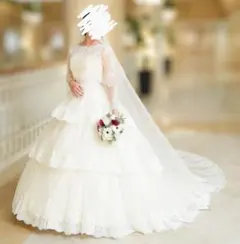 ウェディングドレス ホワイト レース ラメ　クラシック　Aライン