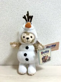 香港ディズニーランド　ダッフィー オラフコスチューム ぬいぐるみバッジ