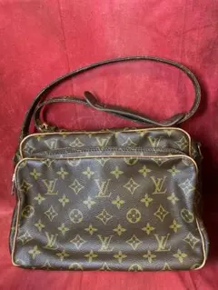 ルイヴィトン ショルダーバッグ