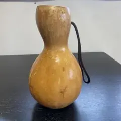フラダンス　イプ　ひょうたん型打楽器　ストラップ付き