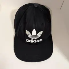 adidas ブラックキャップ フリーサイズ