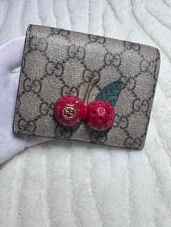 2026年最新】GUCCI 二つ折り財布 チェリーの人気アイテム - メルカリ