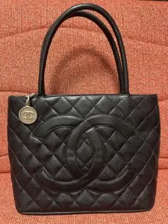 CHANELシャネル復刻トートバッグキャビアスキンブラックのサムネイル