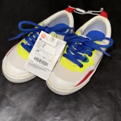 zara kids ベビー スニーカー