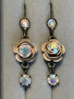 ミハエルネグリン　ピアス