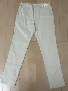 UNIQLO ベージュ チノパン ウエスト85cm