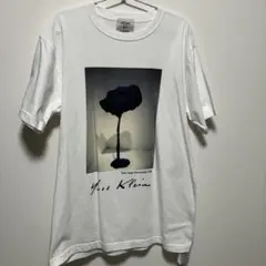 イヴクライン × ヒアマイネーム　Tシャツ