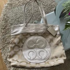 【＊最終値下げ＊】COACH ポピー 大きめバッグ