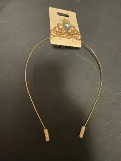 アリエル　ゴールド ティアラ風ヘアバンド