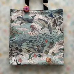 おとぎの国の猫と仲間たち　生地 海洋生物と猫のトートバッグ　手提げ　Ａ４