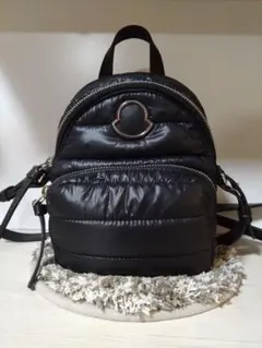 美品☆モンクレールショルダーバックのサムネイル