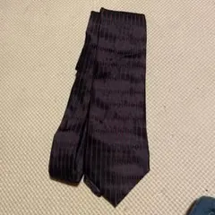 MEN'S BA-TSU黒と赤のストライプ ネクタイ