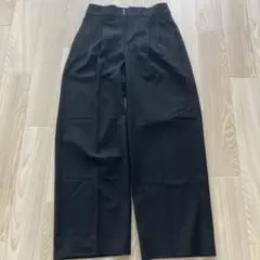 GU 黒 Lサイズ タックワイドパンツ