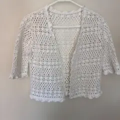 「ハンドメイド」 かぎ針編み　ホワイトカーディガン ボレロ五分袖 フリル付き