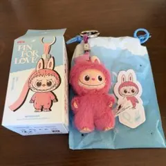 【直営店購入】PIN FOR LOVE ラブブ イニシャル Q　 POPMART