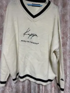 y*u様 Kappa アイボリー Vネックセーターのサムネイル